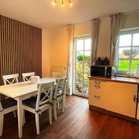 Marlina Glueckstreffer In Nahe ビューズム